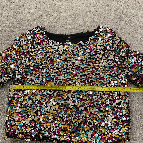 H&M Sequin Crop Top - Picture 7 of 9